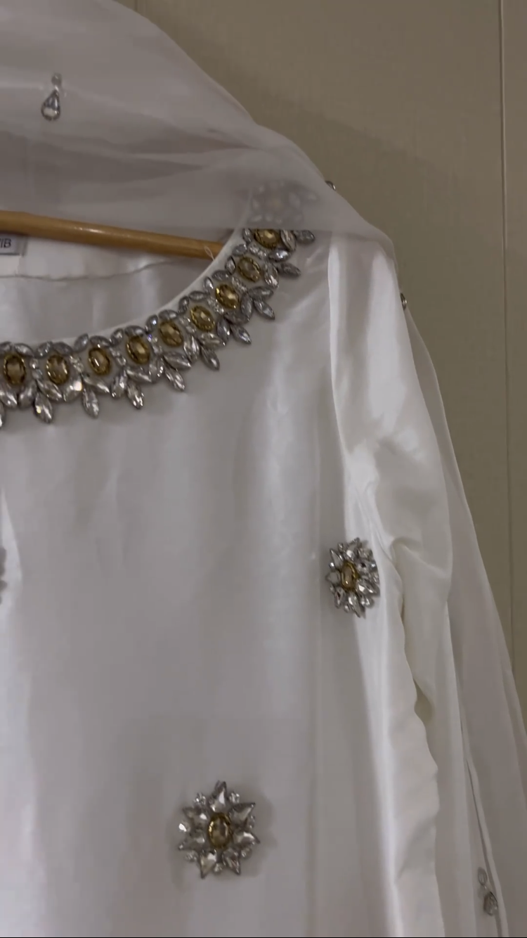 Ghulaf white