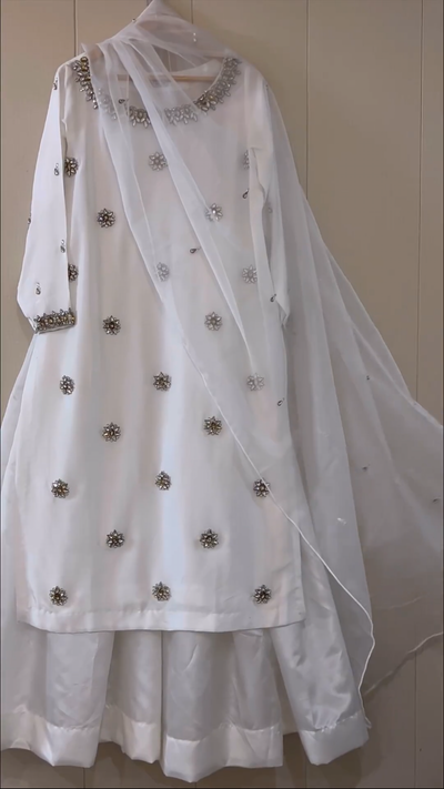 Ghulaf white