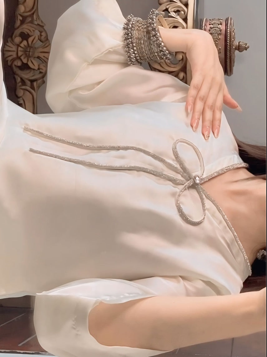 WHITE Bow
