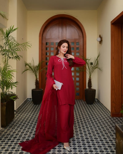 Bow Red
